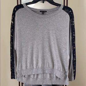 Gray light weight top